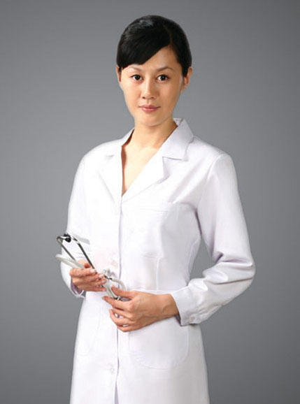 看片APP永久免费白大褂訂做